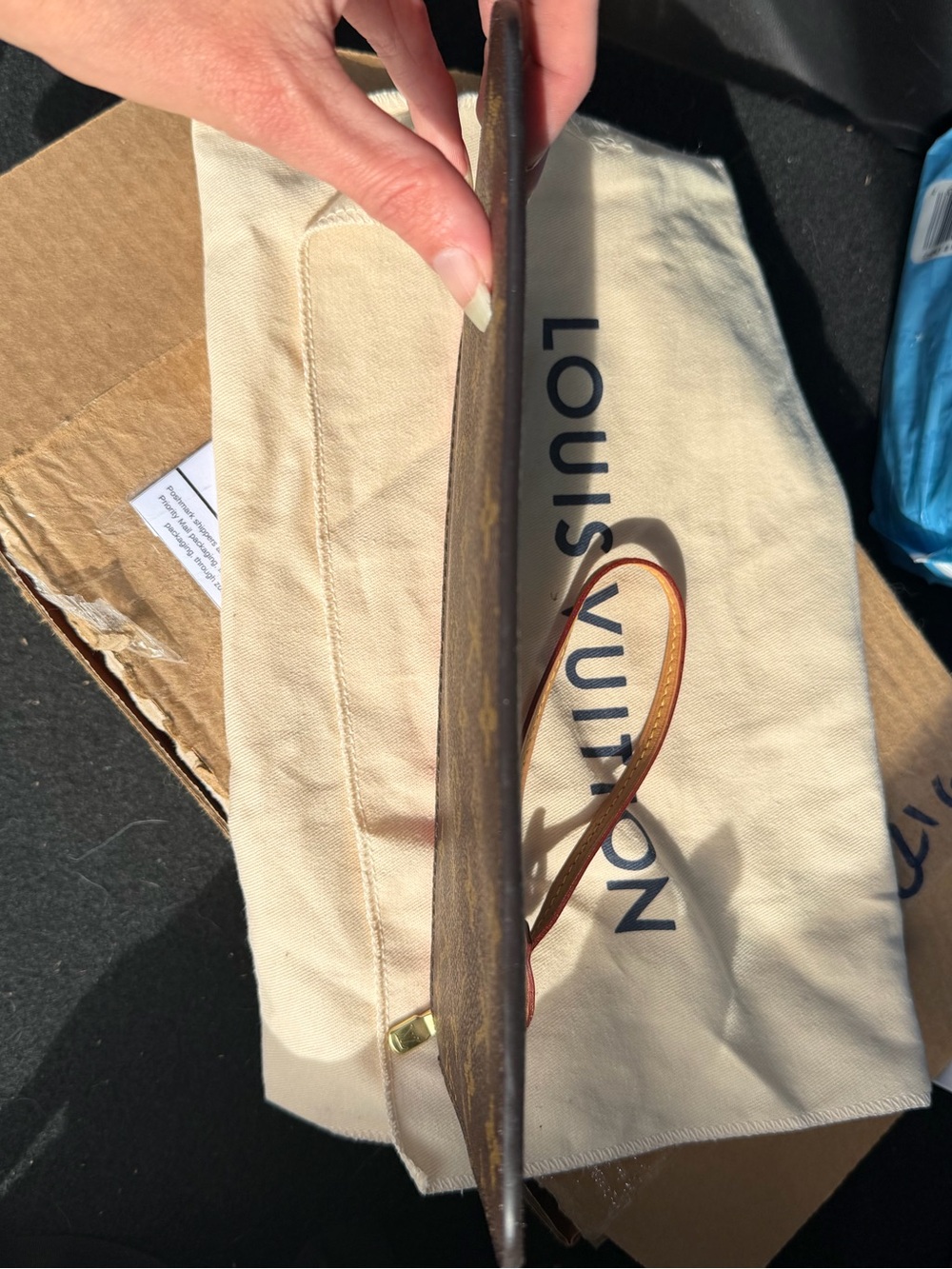 LV lmtd edition ramages neverfull pouch - Picture 5 of 10